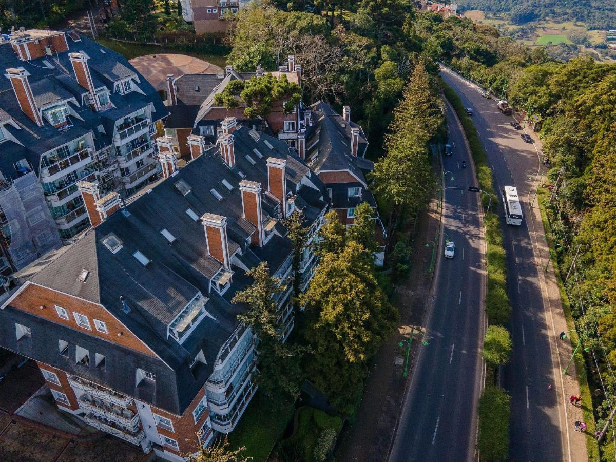 Apartamento Gramado- 400 Metros Da Rua Coberta