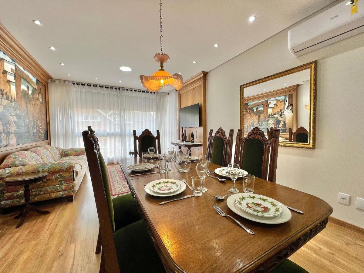 Garten Berg 405 - Apto Centro De 2 Suites, 2 Vagas De Garagem Apartamento *