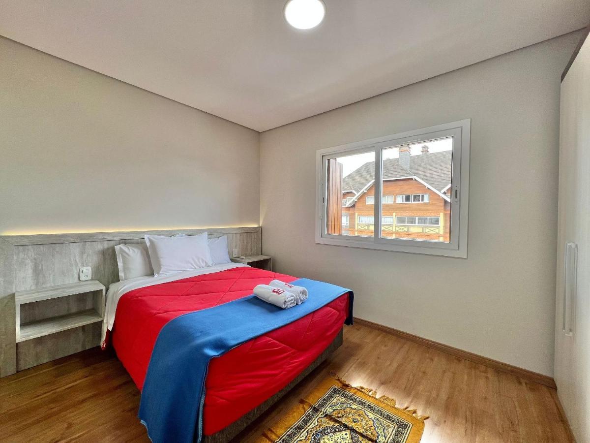 Garten Berg 405 - Apto Centro De 2 Suites, 2 Vagas De Garagem *