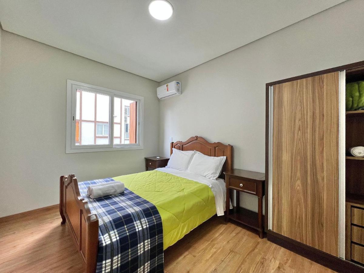 Garten Berg 405 - Apto Centro De 2 Suites, 2 Vagas De Garagem