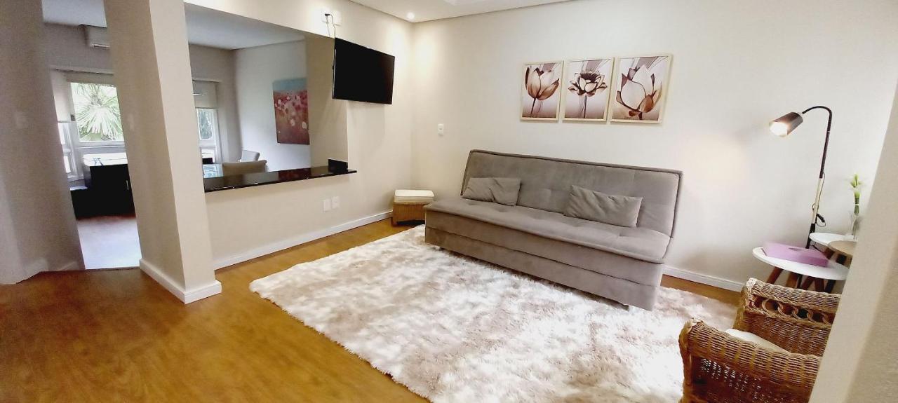 Apartamento Casa Com Duas Suites Prox. Ao Centro
