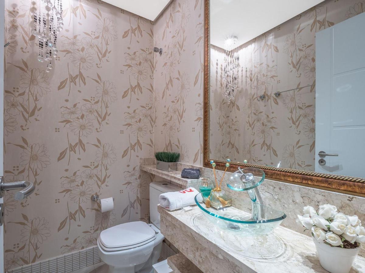 Apartamento Fascino 302 - 600 Metros Rua Coberta De *