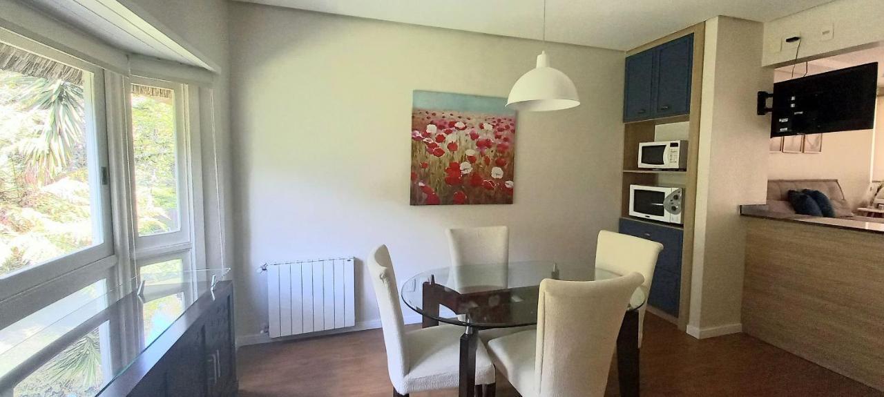 Casa Com Duas Suites Prox. Ao Centro
