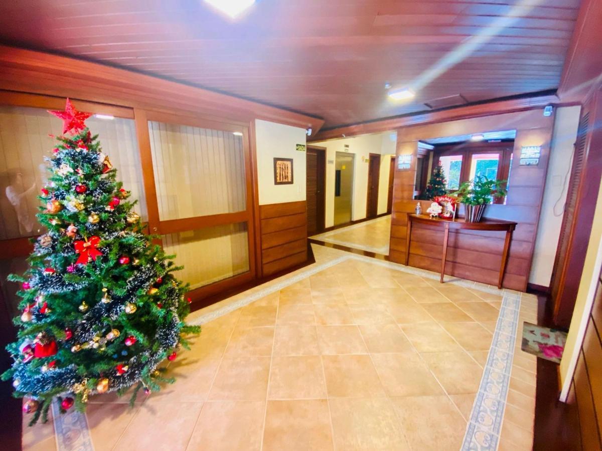 Jardim Europa - Ao Lado Da Famosa Rua Torta De - 06 Pessoas Apartamento Gramado