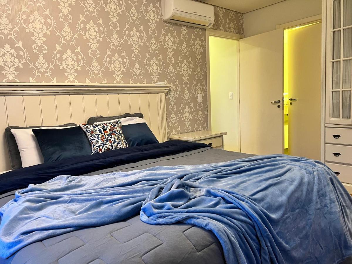 Gramado- 400 Metros Da Rua Coberta Apartamento
