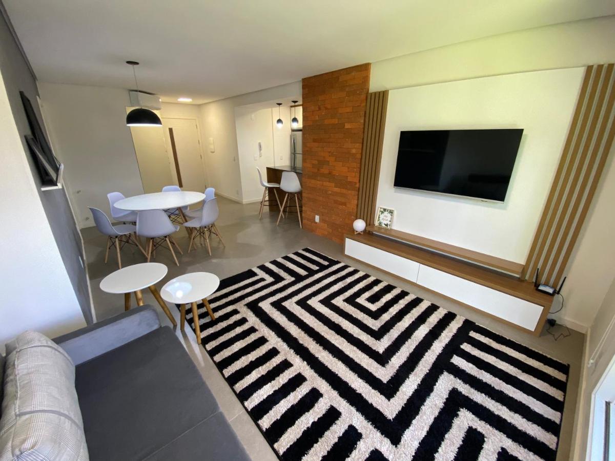 Apartamento Apto 2 Quartos, Novo, Tranquilo E Bem Localizado *