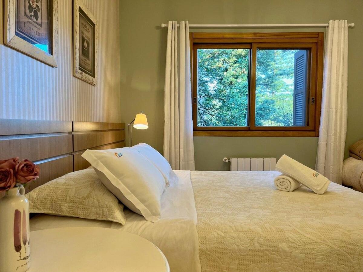 Apartamento Bosque De Viena 2 Dorm 8 Pessoas By Achei Gramado