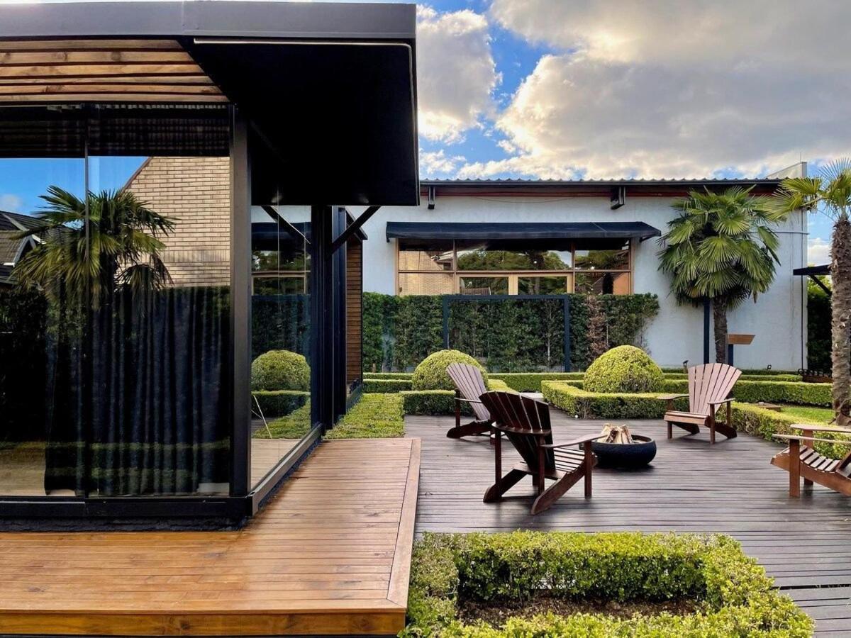 Containers Homes By Achei