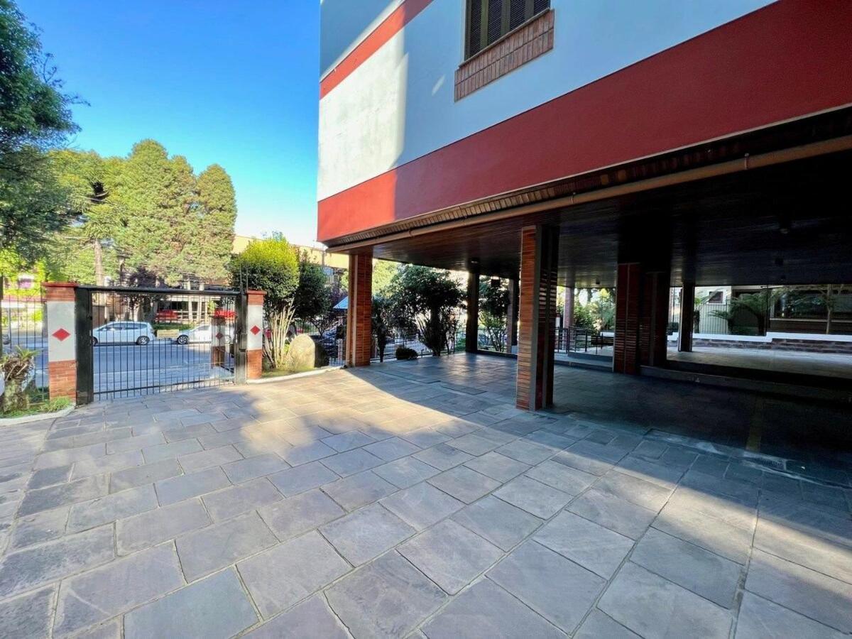 Apartamento San Pietro Centro 3 Dorm By Achei Temporada *
