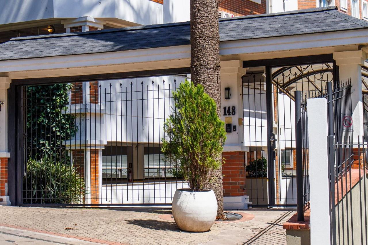 Locar-in - Homelland No Centro De Apartamento
