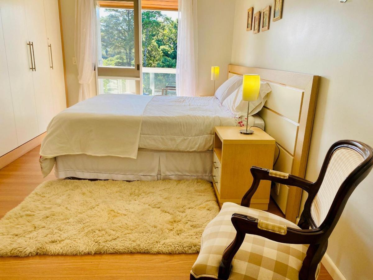 Apartamento Bosque De Asturias - Na Localizacao - 09 Pessoas Gramado