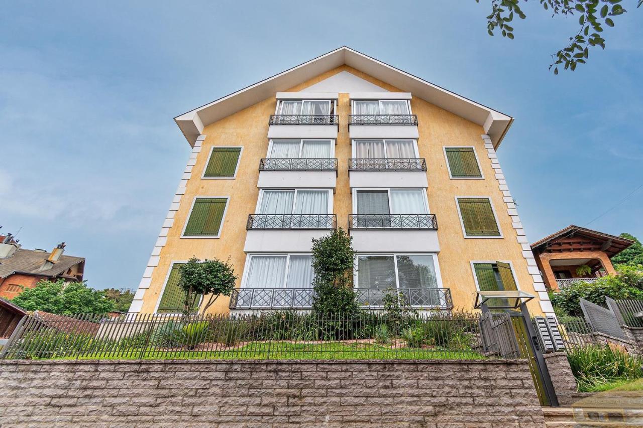 Rosa Edificio Giovani Pizetta Apartamento *