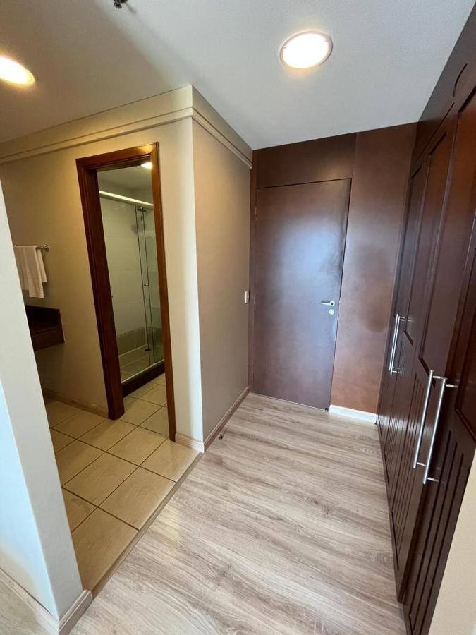 Flat 305 - *
