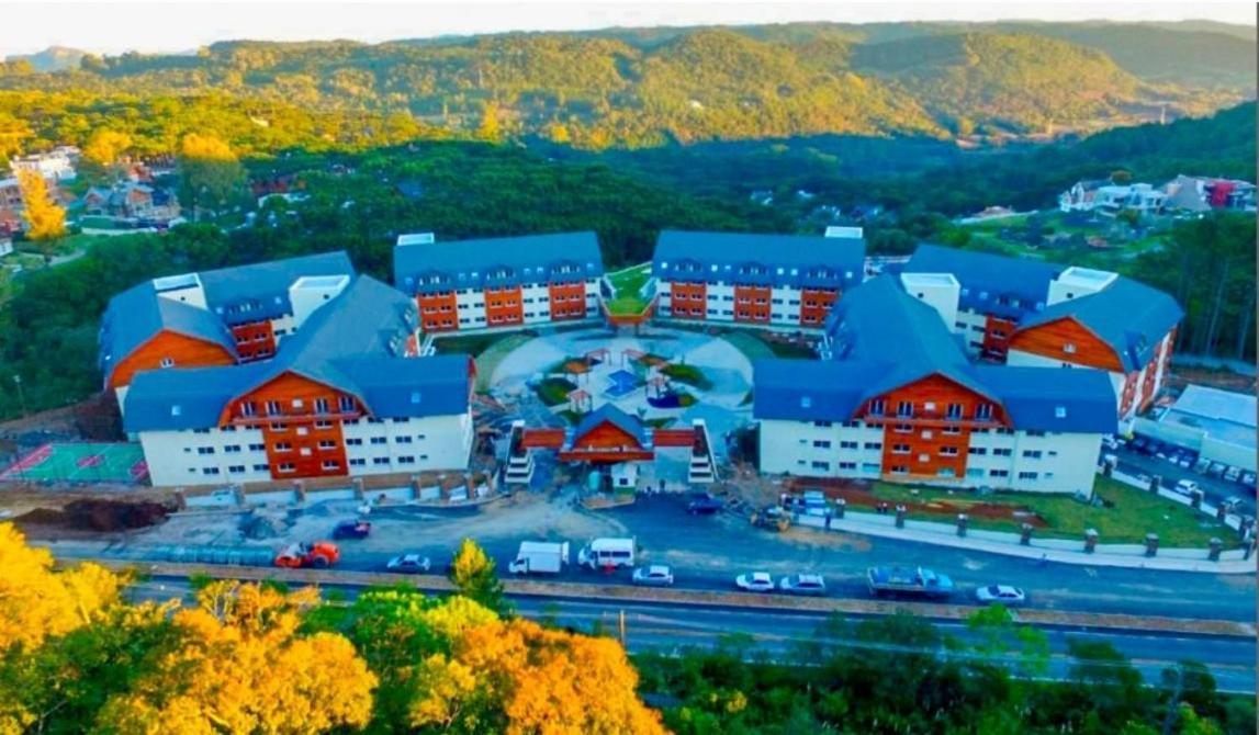 Resort Quarto Familia Golden Laghetto 3*