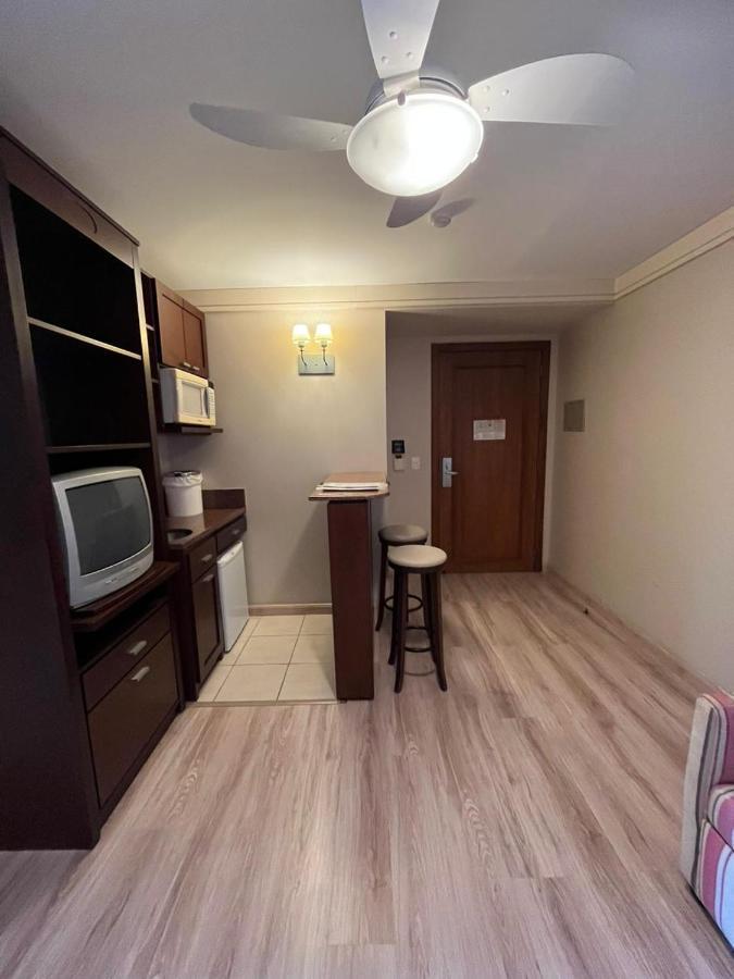 Apartamento Flat 305 - *