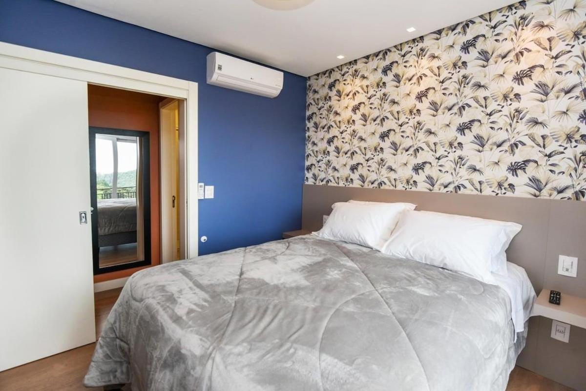 Apartamento Rosa Edificio Centro One Gramado