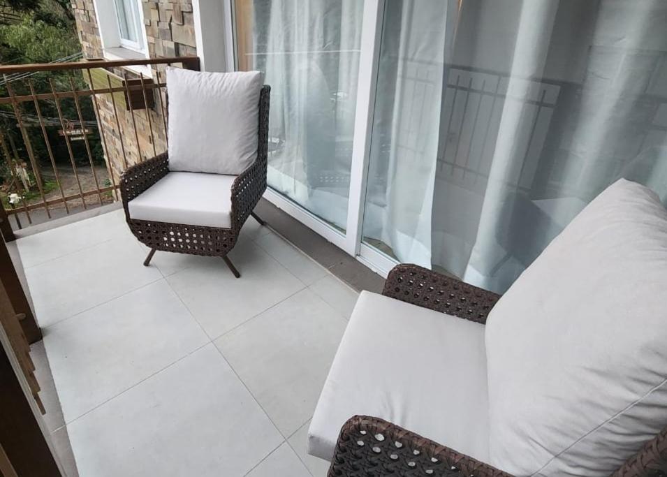 Espetacular Apartamento Novo Em Condominio *