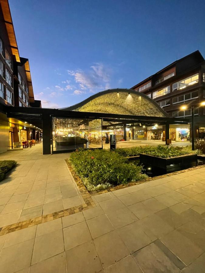 Apto. Lindo No Boulevard, 500m Rua Coberta Apartamento