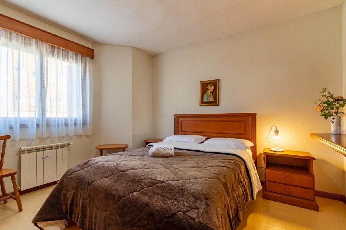 Rosa Edificio Di Trevi Apartamento Gramado