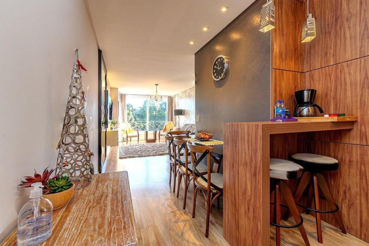 Rosa Edificio Giovani Pizetta Apartamento Gramado