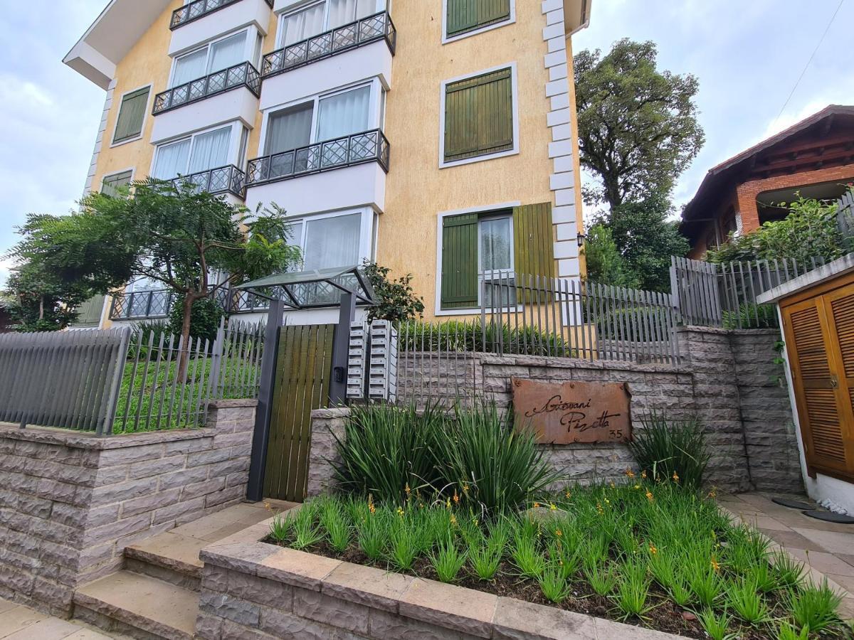 Apartamento 1d Com Lareira No Centro De Gramado