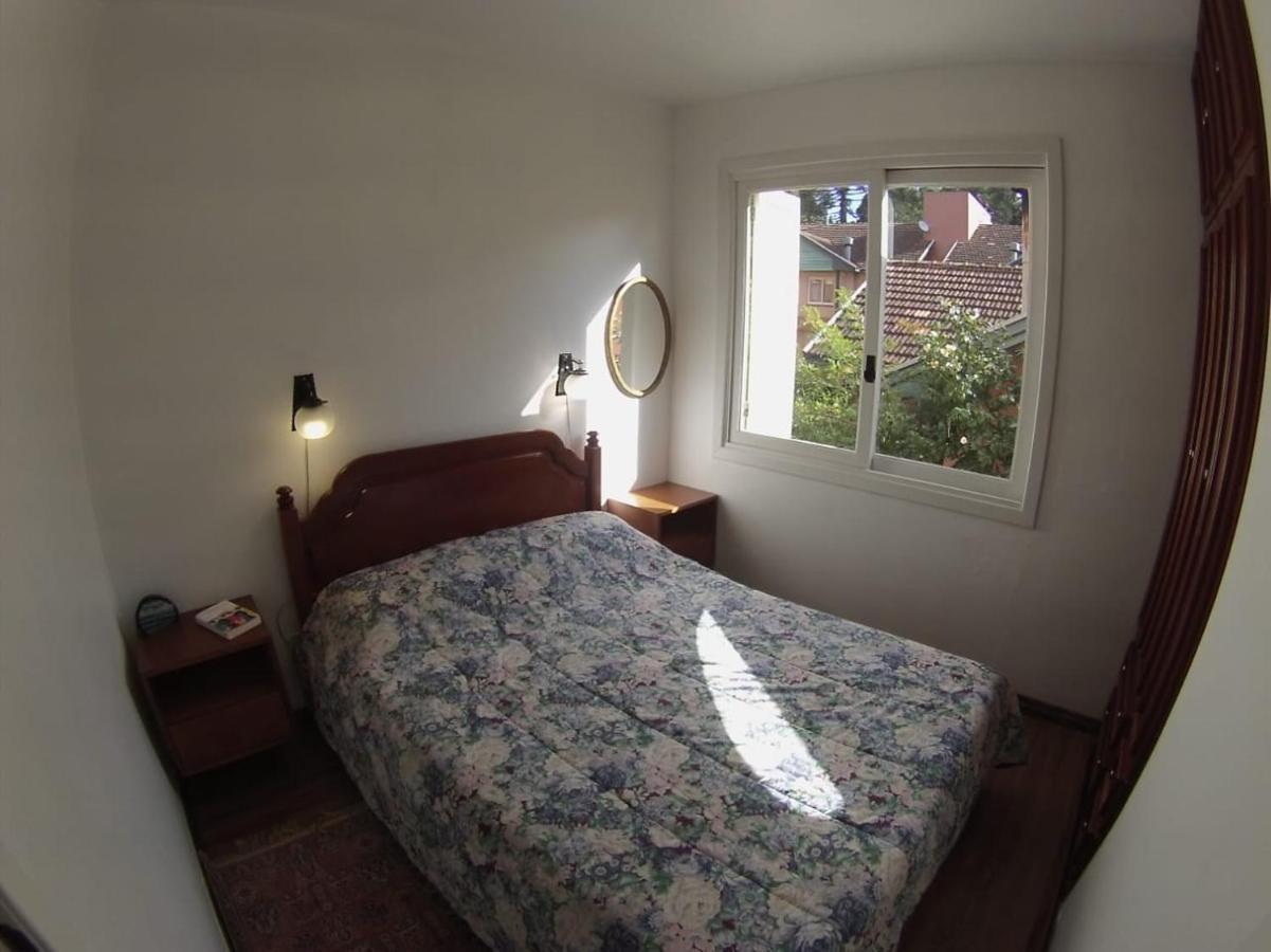 Excelente Duplex Em - Com Lareira Em Privativo Apartamento Gramado