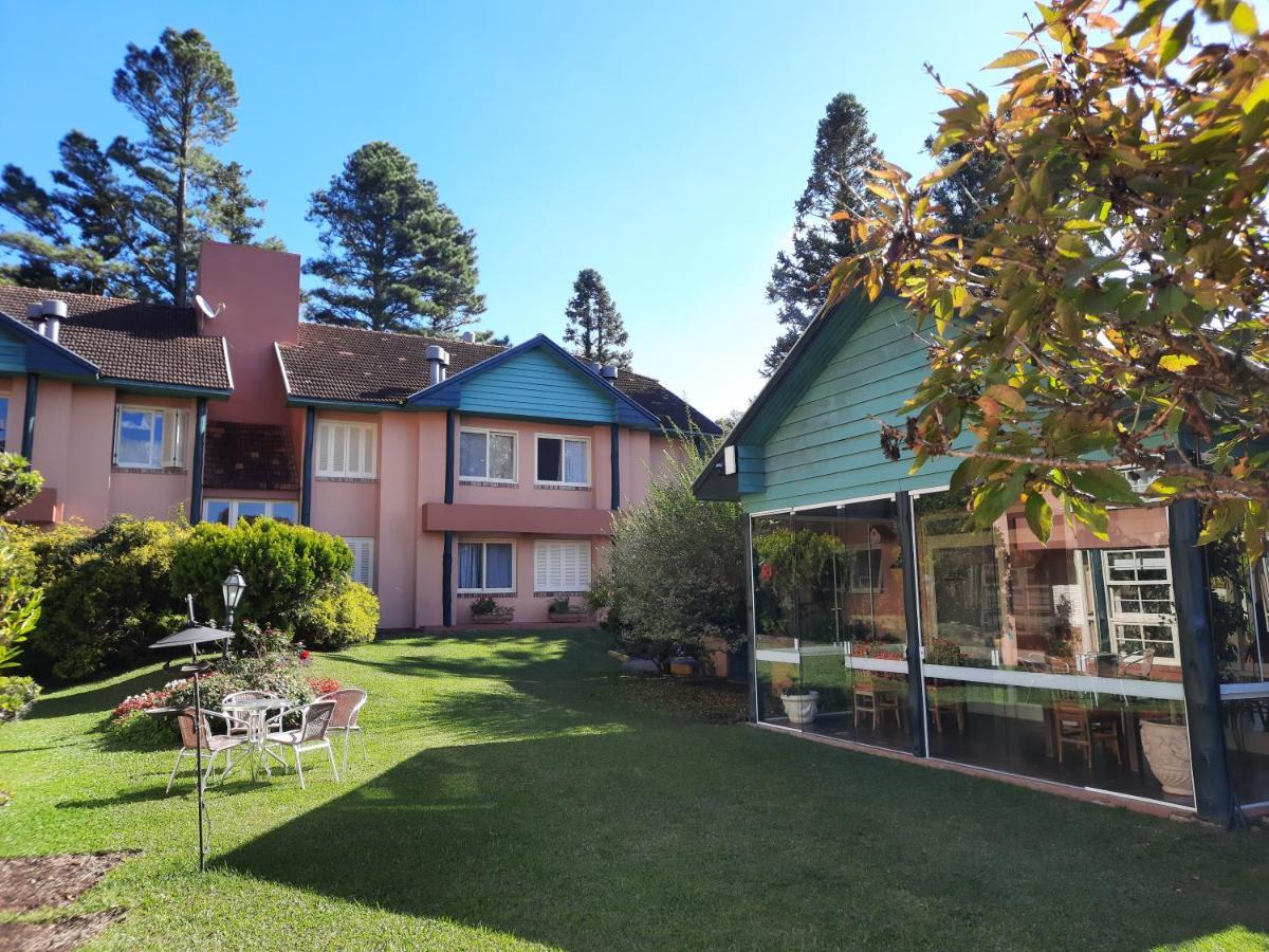 Apartamento Excelente Duplex Em - Com Lareira Em Privativo Gramado
