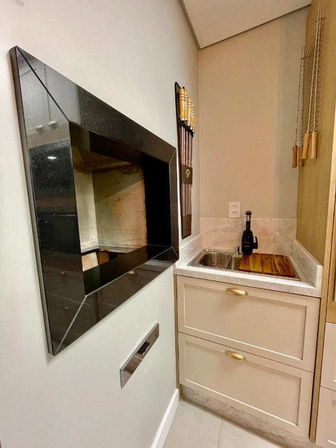 Apartamento Proximo Rua Coberta *