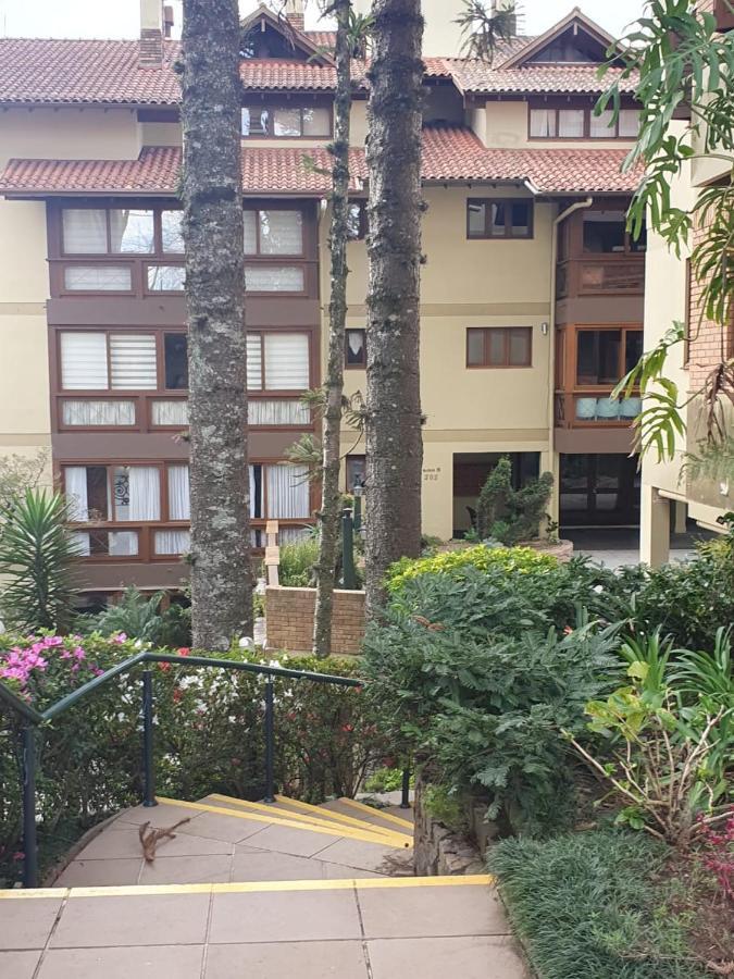 A Um Passo Da Rua Torta Com Wifi Apartamento