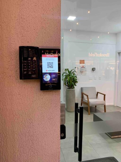 Centro Ao Lado Compras E Rua Coberta Apartamento