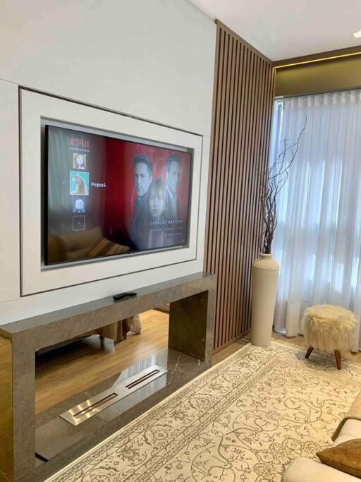 Apartamento Centro Ao Lado Compras E Rua Coberta Gramado