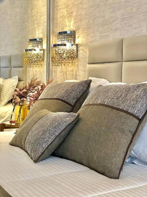 Centro Ao Lado Compras E Rua Coberta Apartamento Gramado