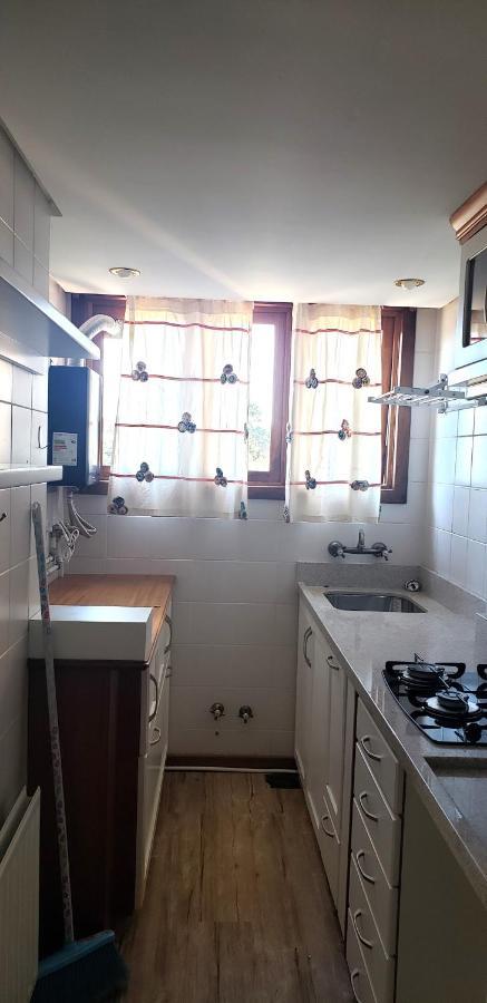 A Um Passo Da Rua Torta Com Wifi Apartamento