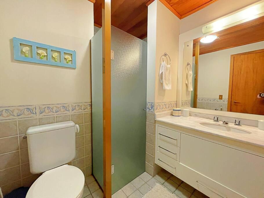 Apartamento Aconchegante Apto 3 Dorm. Com Piscina Aquecida *