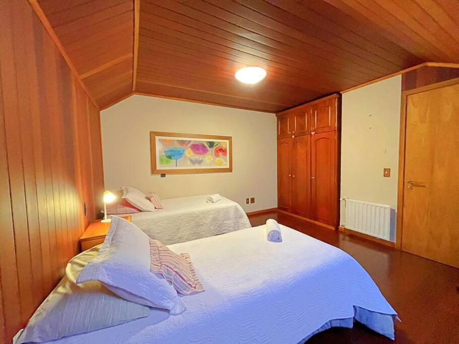 Apartamento Aconchegante Apto 3 Dorm. Com Piscina Aquecida *