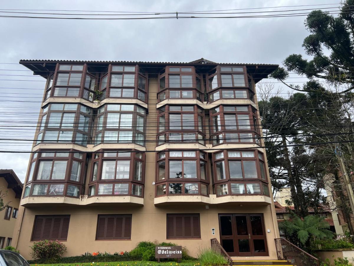Apartamento Edelweiss 403 *