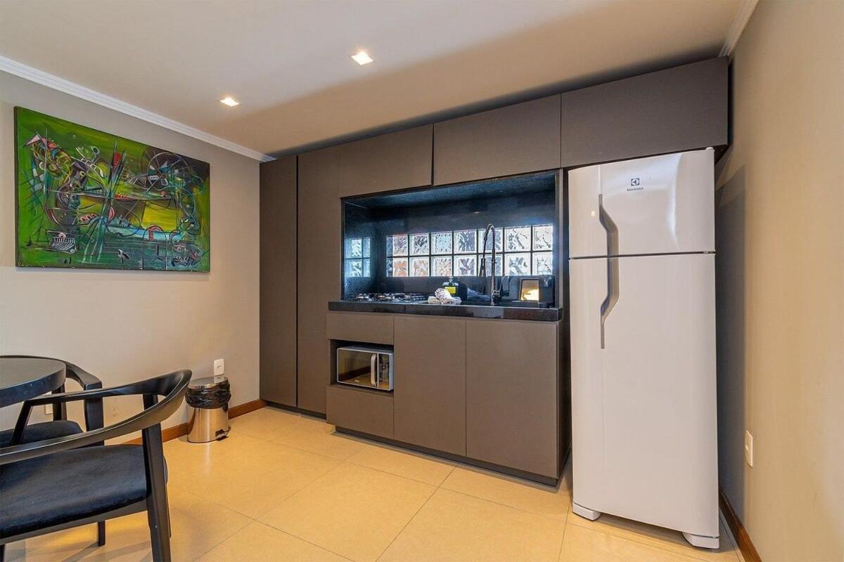 Rosa Edificio Les Apartamento Gramado