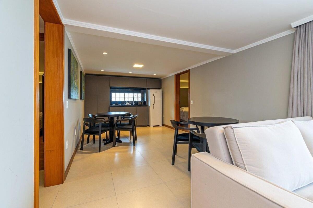 Apartamento Rosa Edificio Les Gramado