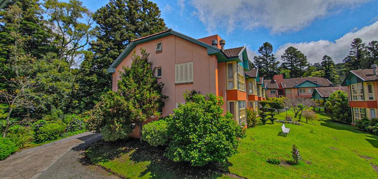 Apartamento Duplex Floresta Negra: Pet-friendly Family Haven In *
