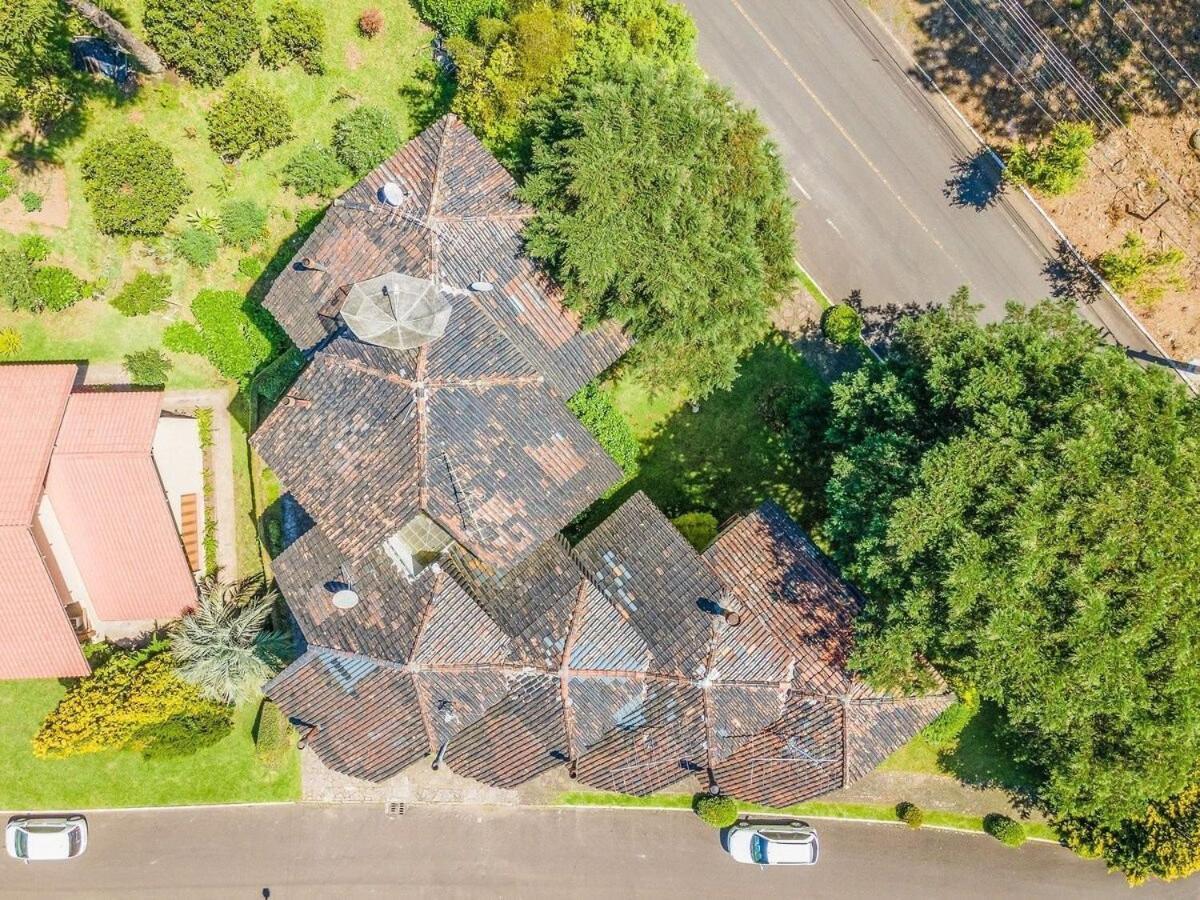 Apartamento Vista Real 102 - A 4 Minutos Da Rua Co Gramado