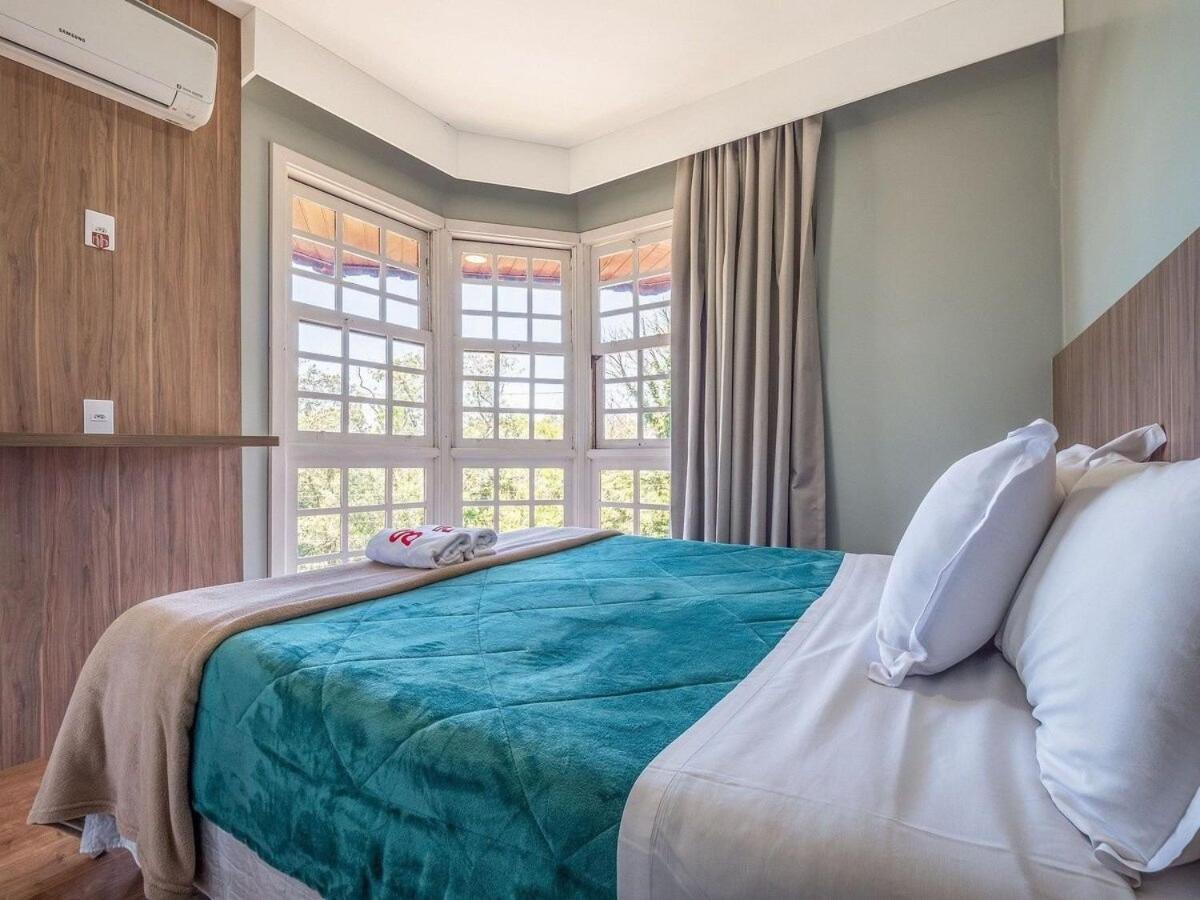 Apartamento Vista Real 102 - A 4 Minutos Da Rua Co Gramado