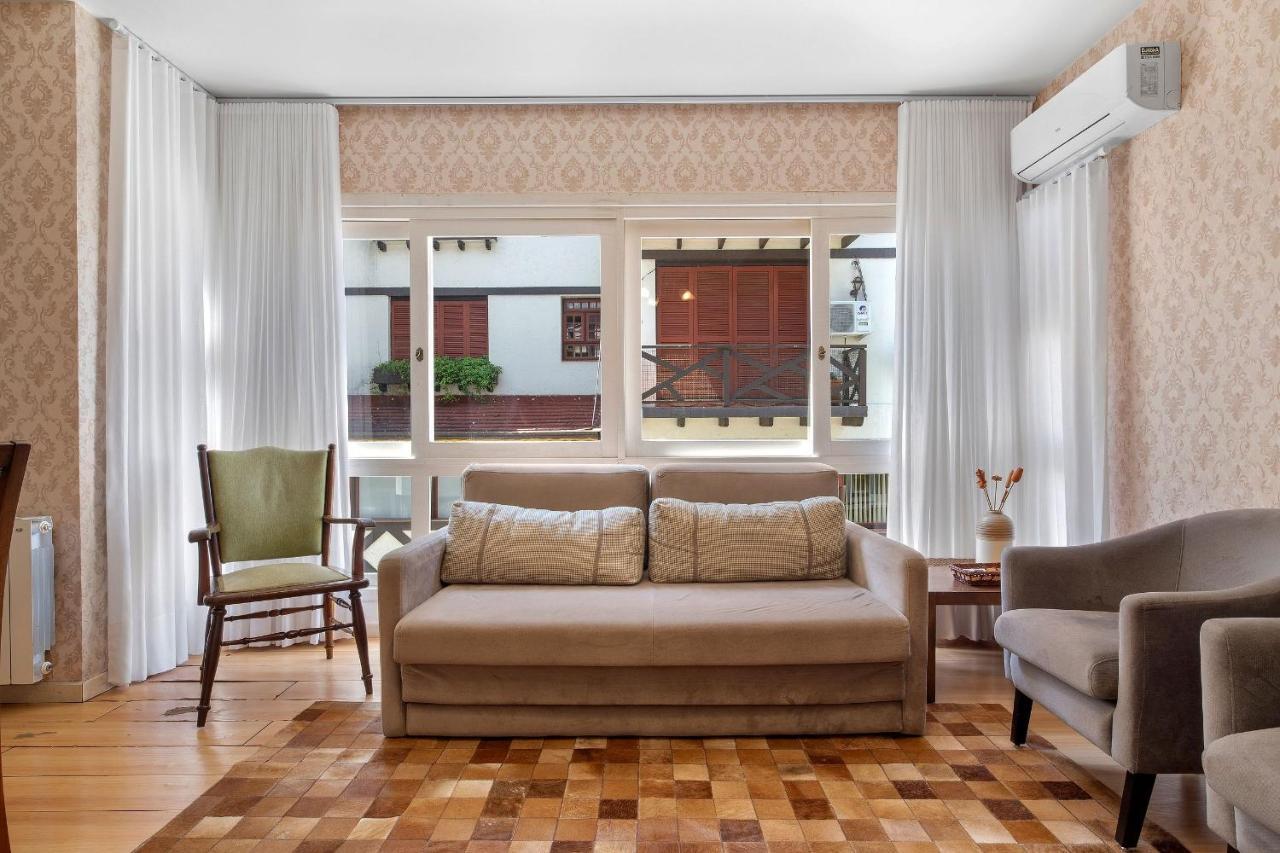 Morada Da Montanha 2 Dorm By Achei Apartamento