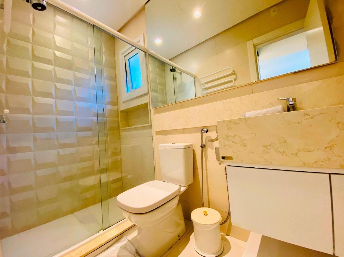 Economico - Ar-wifi- 02 Quad. Rua Coberta Apartamento Gramado