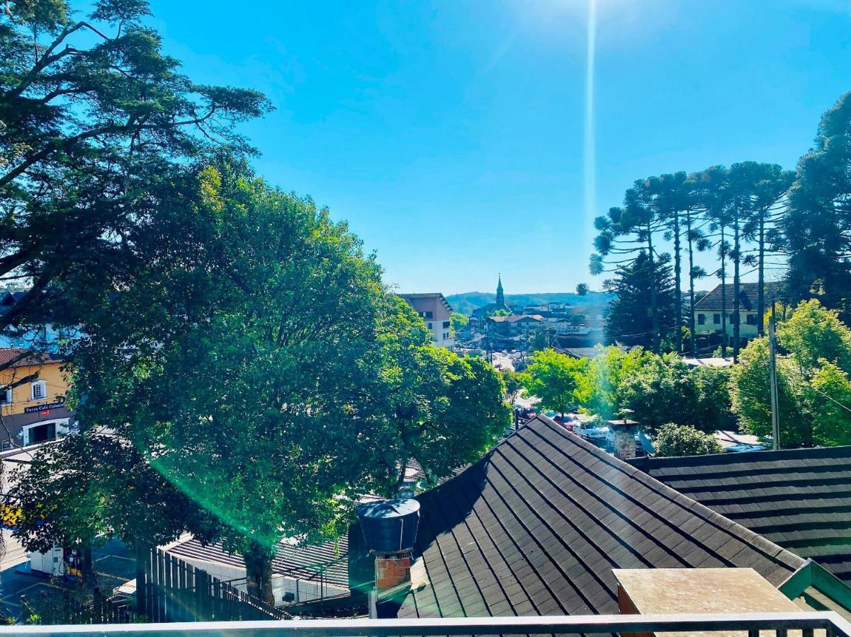 Apartamento Economico - Ar-wifi- 02 Quad. Rua Coberta