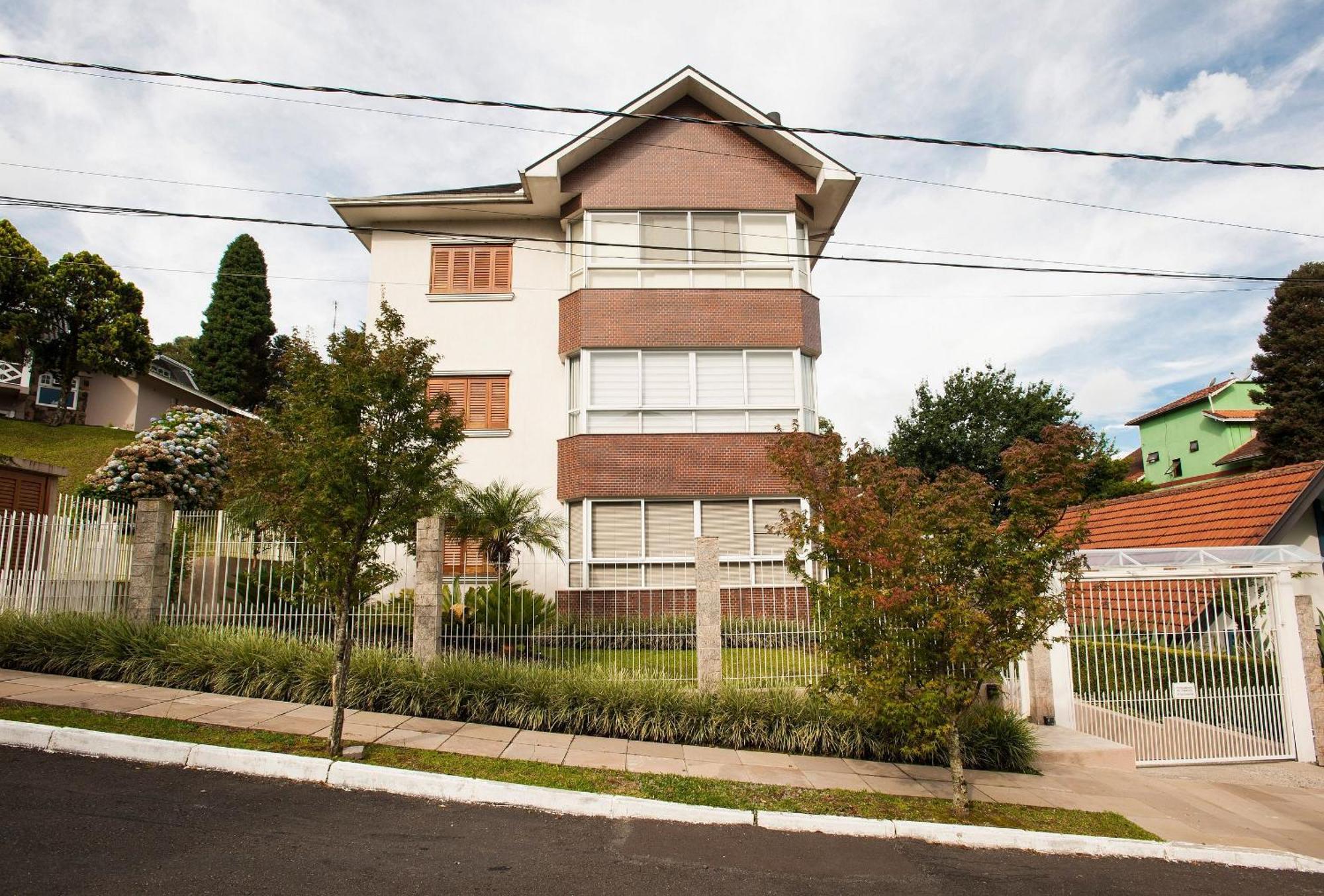 Apartamento Locar-in Gramado- Residencial Bavaria Gramado