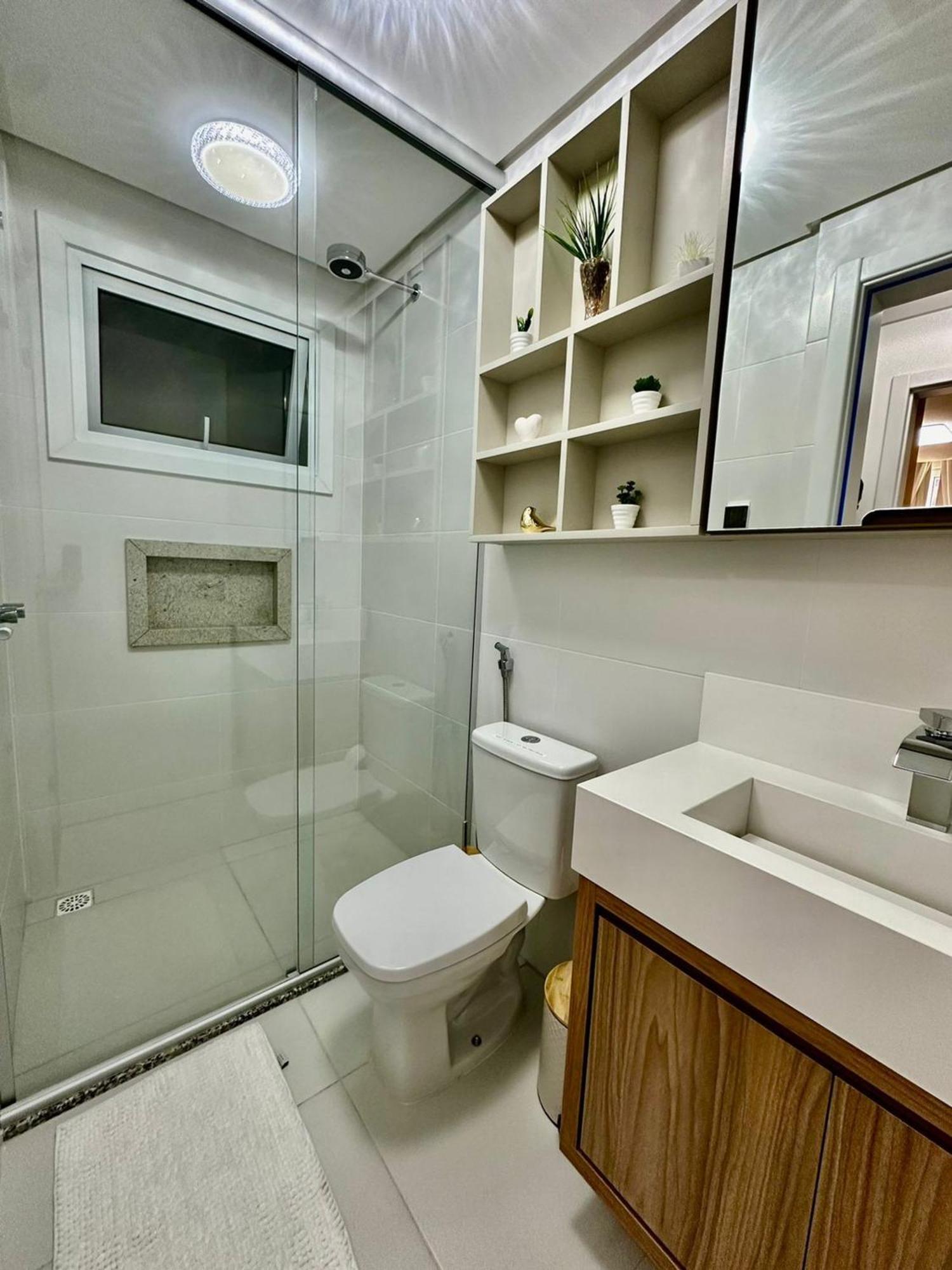 Apartamento Sofisticado Com Sacada Em