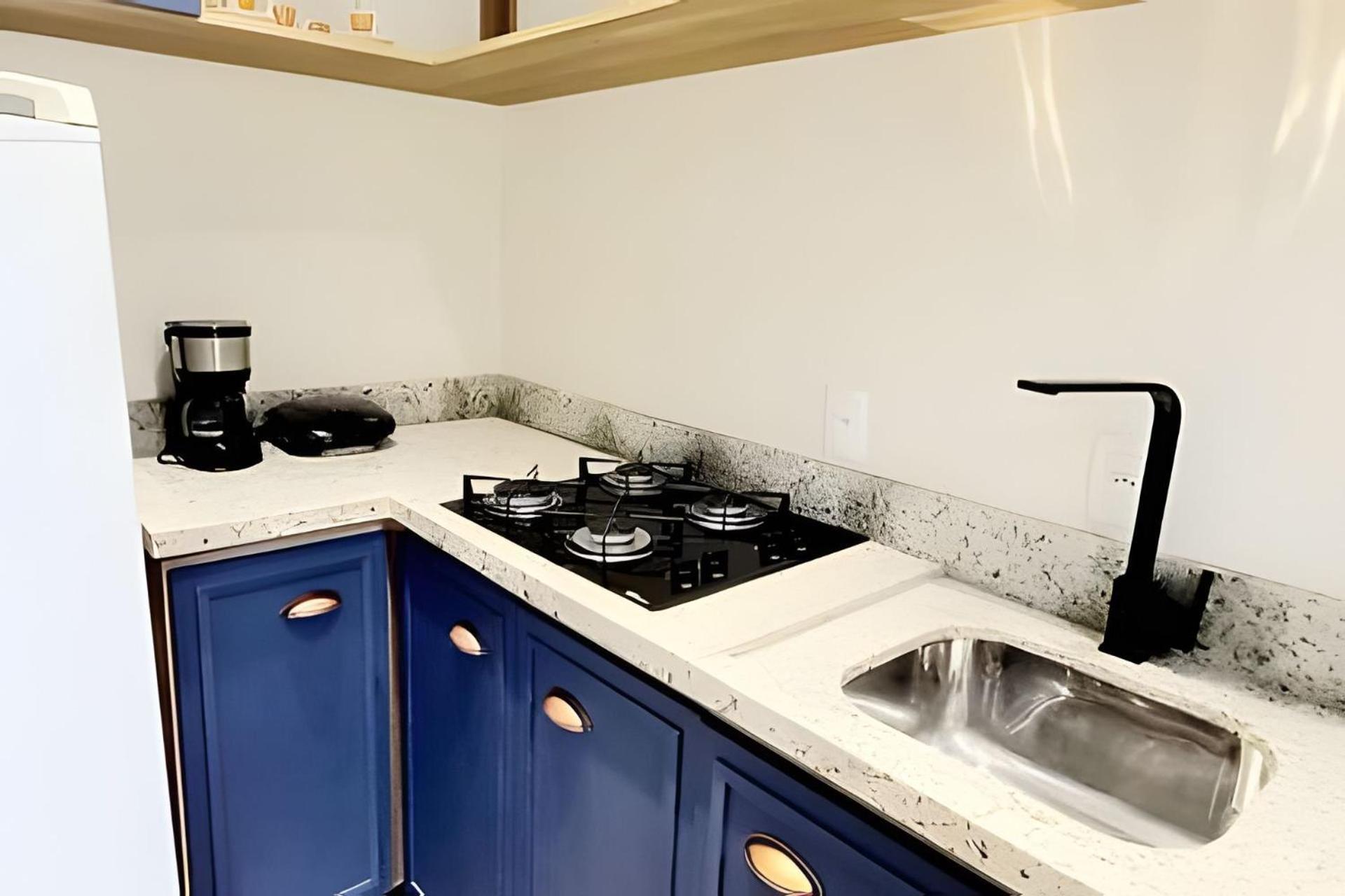 Casa Com Duas Prox. Ao Centro *