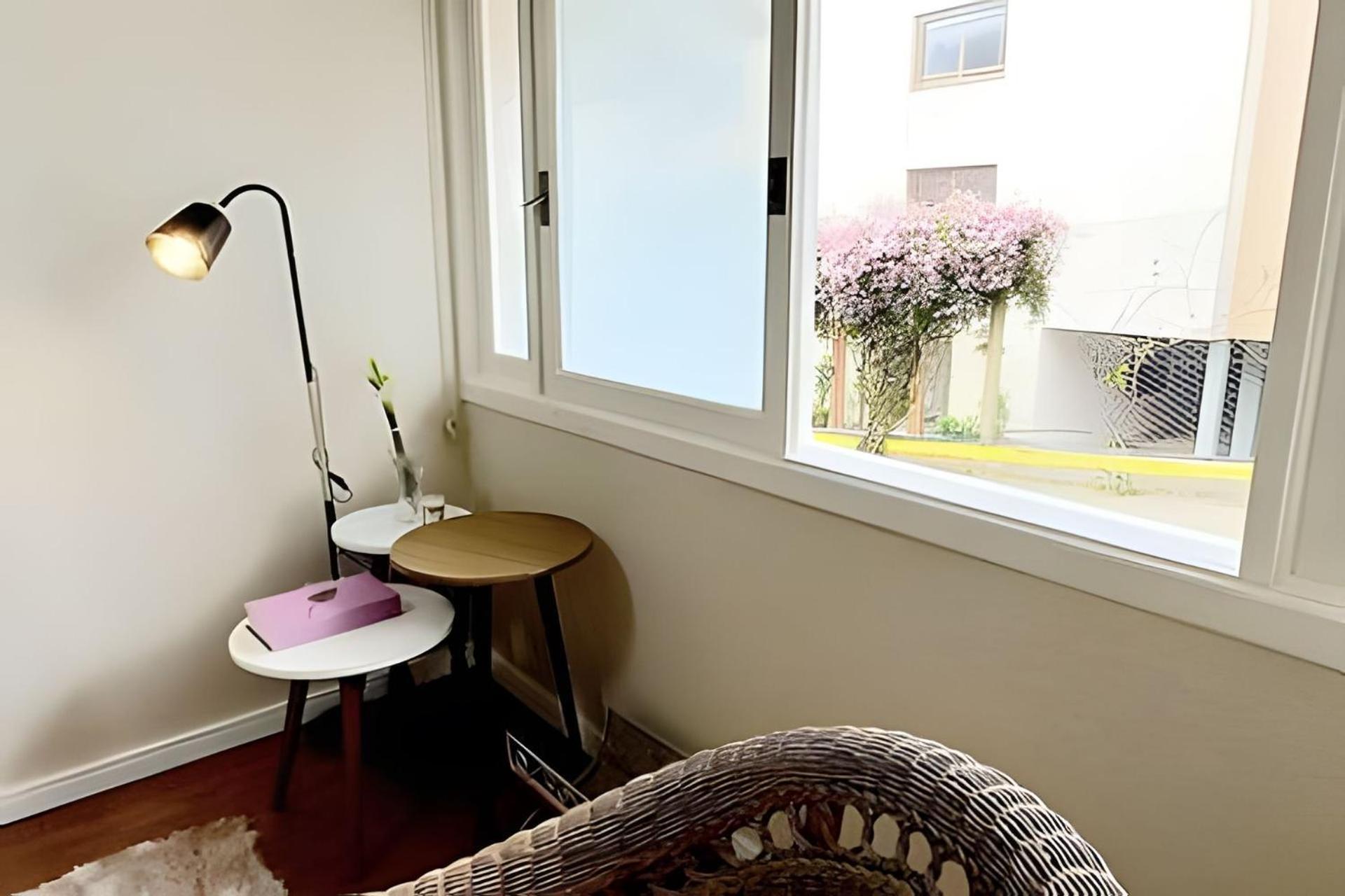 Casa Com Duas Prox. Ao Centro *