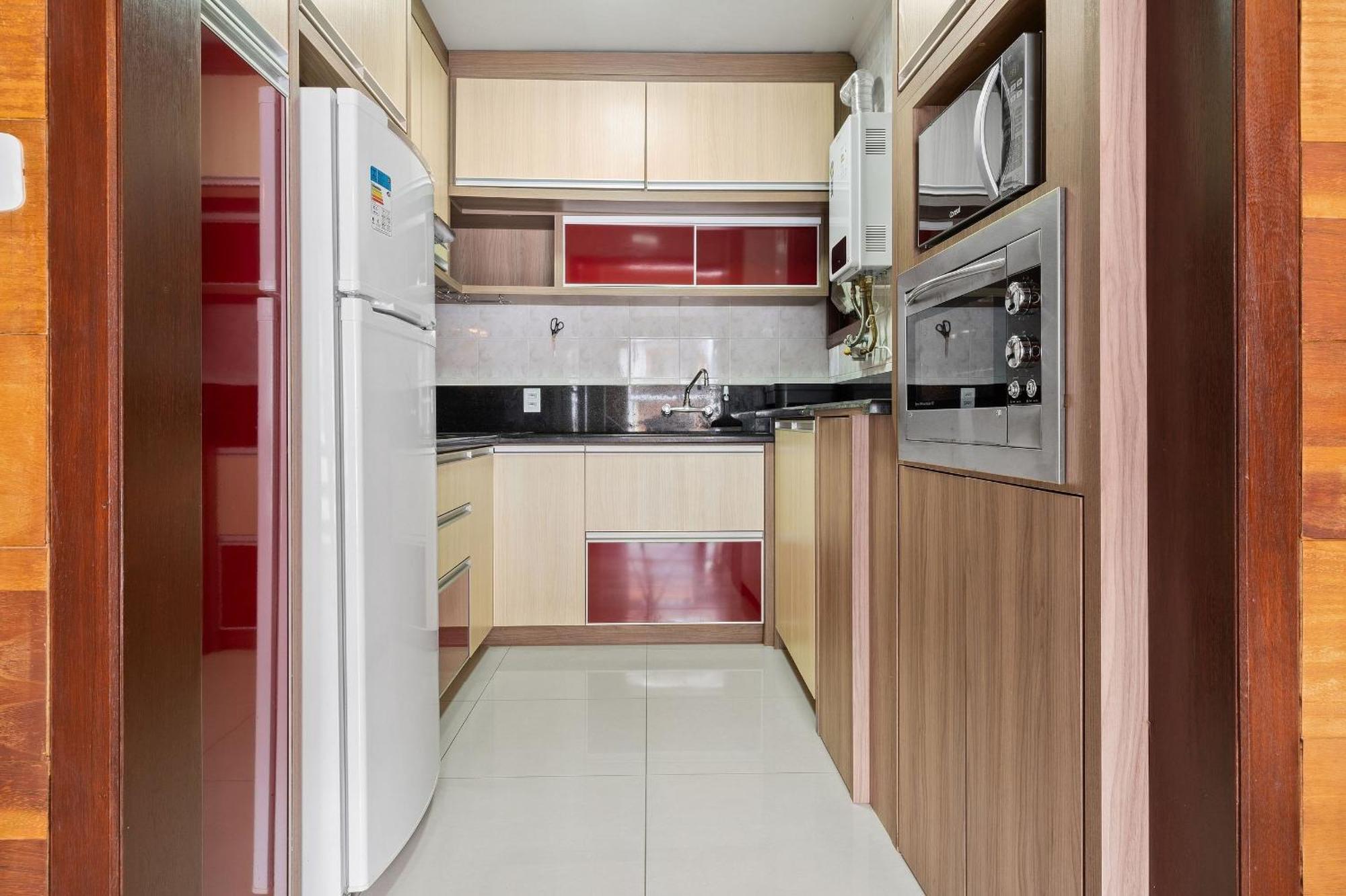 4 Dorm E Piscina By Achei