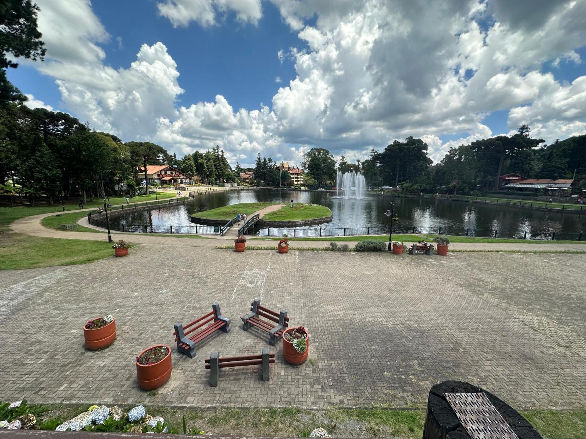Flat * Gramado